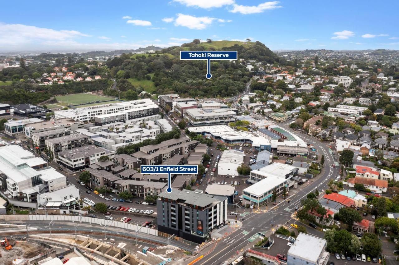 Enfield Sky - Brand New Luxury Penthouse Appartement Auckland Buitenkant foto