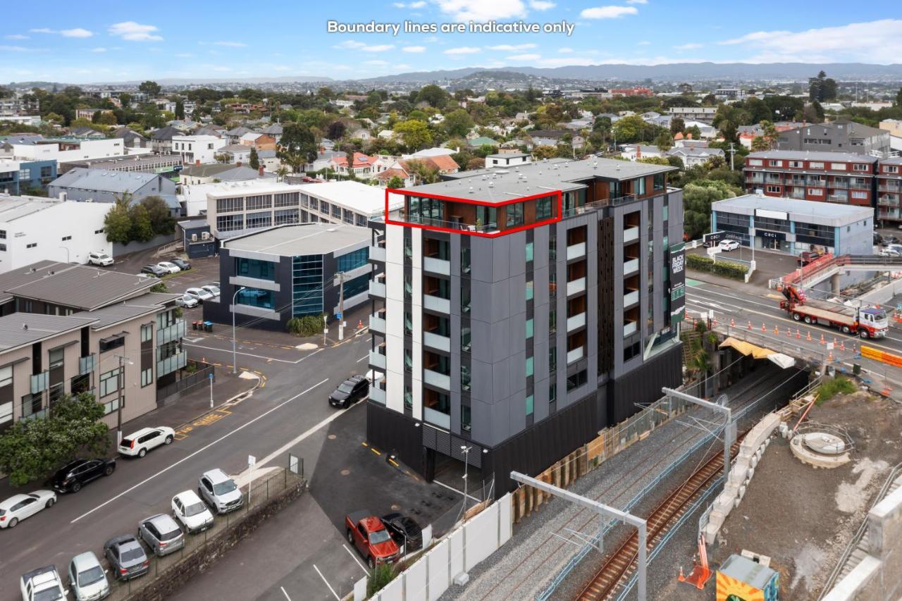 Enfield Sky - Brand New Luxury Penthouse Appartement Auckland Buitenkant foto