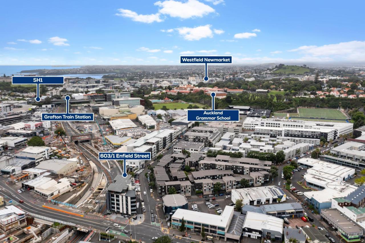 Enfield Sky - Brand New Luxury Penthouse Appartement Auckland Buitenkant foto